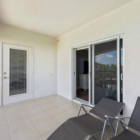 Modern Beach Condo In Central Naples! Exterior photo